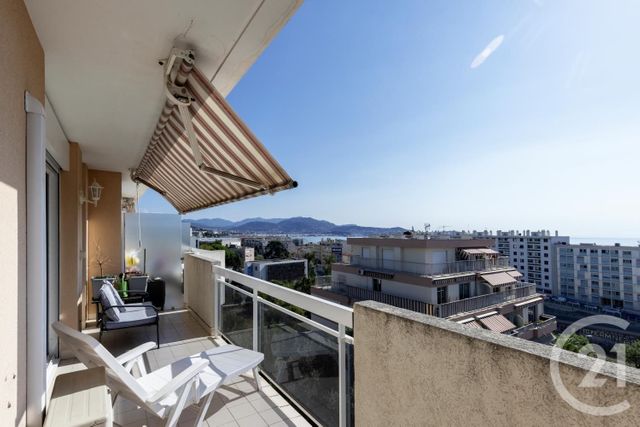 Appartement F2 à vendre - 2 pièces - 32.52 m2 - NICE - 06 - PROVENCE-ALPES-COTE-D-AZUR - Century 21 Lafage Transactions